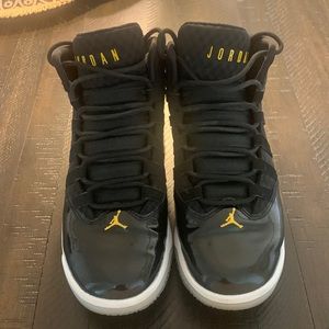 Jordans Sz 7Y